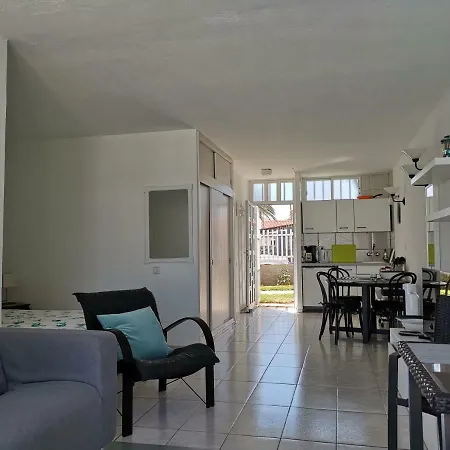 Apartamento Seaside Bungalow, Avenida De Alemania, 25 *